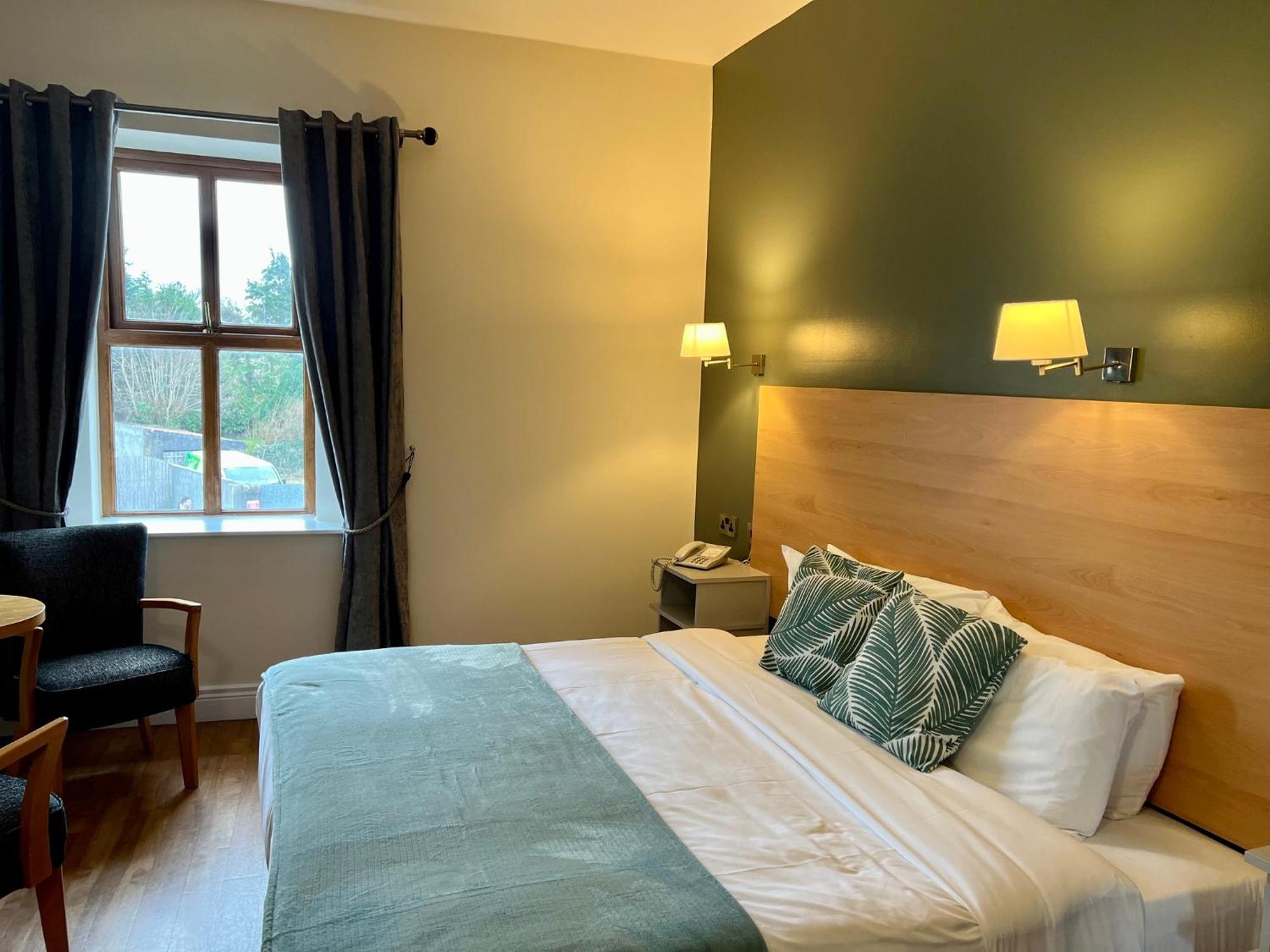 The Coach House Hotel Oranmore Εξωτερικό φωτογραφία