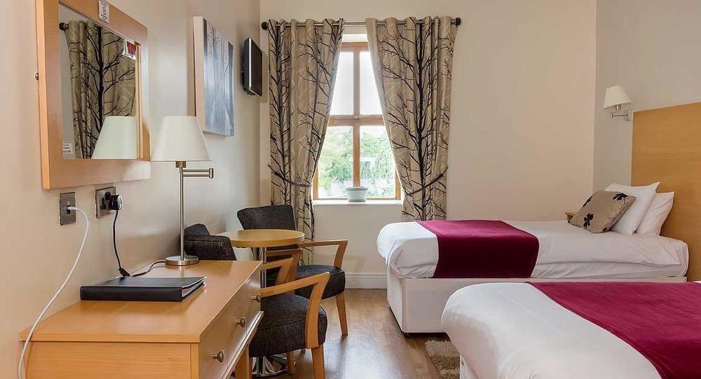 The Coach House Hotel Oranmore Εξωτερικό φωτογραφία